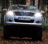 Toyota Hilux 2.5 D-4D Country DK