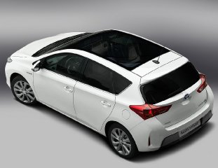 toyota_auris_2013