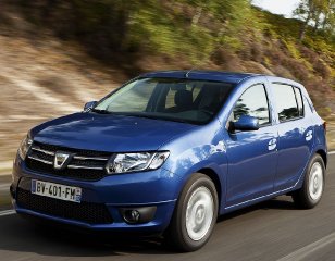 dacia_sandero_2013