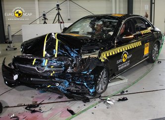 mercedes_c-klasse_crashtest