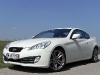 Hyundai_Genesis_01